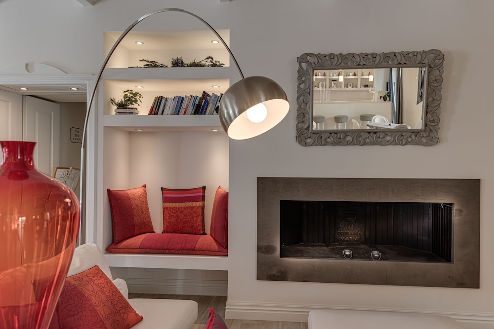 villa liberty boutique hotel design art and relais