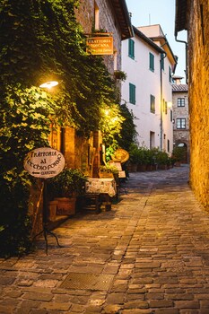 villa liberty boutique hotel design art and relais