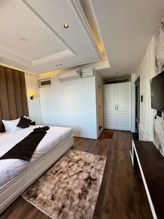 hotel la sera