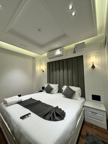 hotel la sera