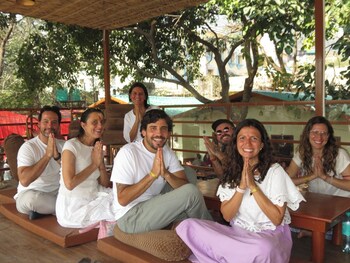 tree aura retreat