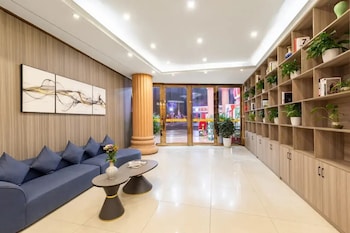 City-State Apartments - Niu Hu Subway,,2 star
