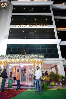 Hotel Tejas Pride,,2 star