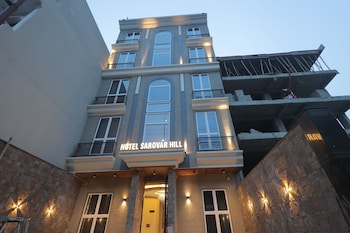 hotel sarovar hill