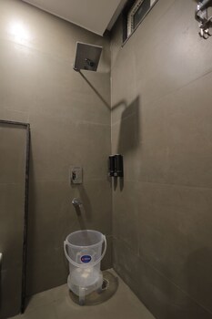 hotel sarovar hill