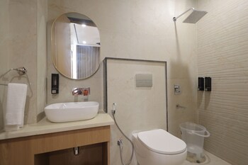 hotel sarovar hill