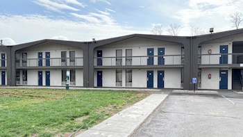 studio 6 suites lexington kentucky