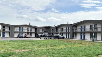studio 6 suites lexington kentucky
