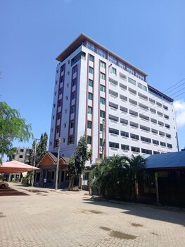 park view hotel bamburi