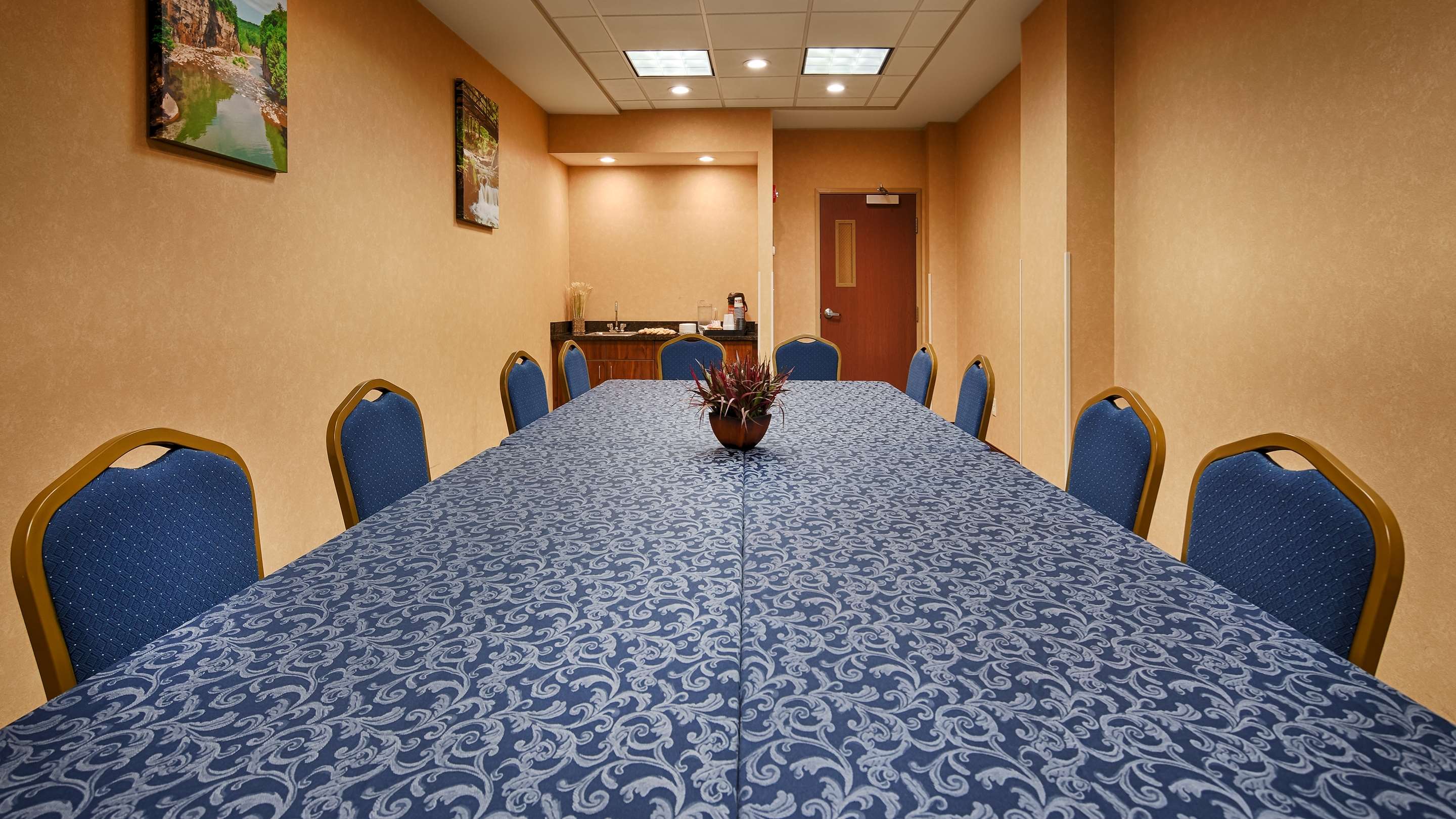best western plus victor inn and suites