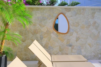 Veranda Hotel By Mirage,,3 star