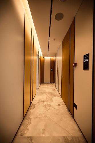 veranda hotel by mirage