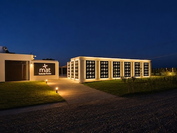 mat suites