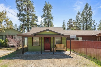 Hideaway Cabin,,2 star