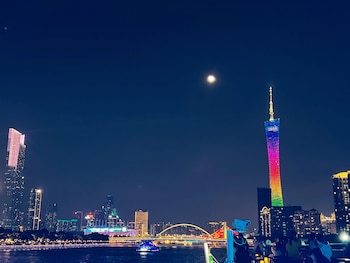 feng zheng hotel