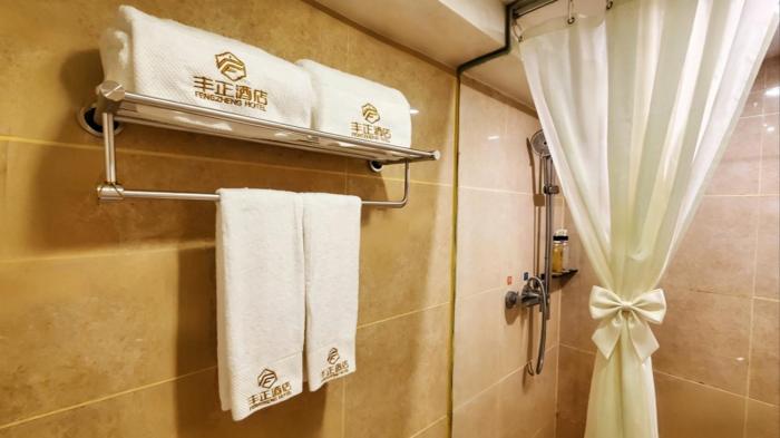 feng zheng hotel