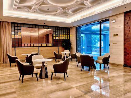 feng zheng hotel