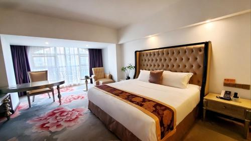 feng zheng hotel