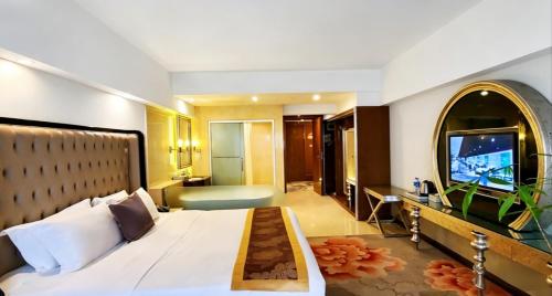 feng zheng hotel