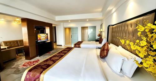 feng zheng hotel