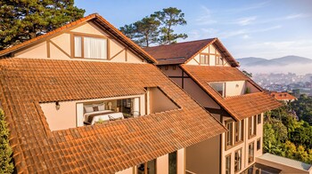 signature by m village the valley retreat a brand of modern village lifestyle