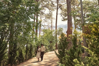 signature by m village the valley retreat a brand of modern village lifestyle
