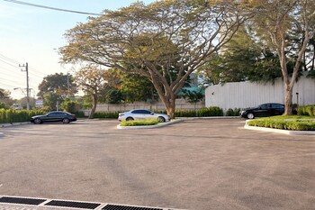 riva hua hin