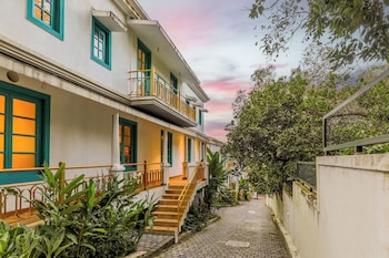 elivaas casa lotus 3 bhk villa with pool
