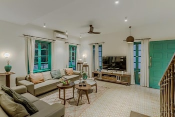 Elivaas Casa Lotus 3 Bhk Villa With Pool,,2 star