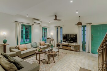 Elivaas Casa Lotus 3 Bhk Villa With Pool,,2 star