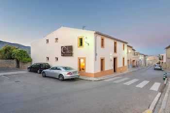 hotel moscari by cheelhotels