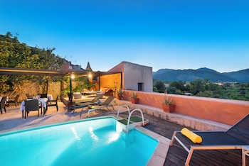 Hotel Moscari By Cheelhotels,,3 star