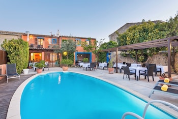 hotel moscari by cheelhotels