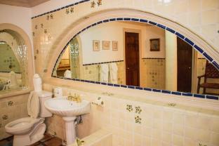 Collection O Casa Bella Hotel Boutique, Cabo San Lucas,In Cabo San Lucas (Downtown Cabo San Lucas),3 star