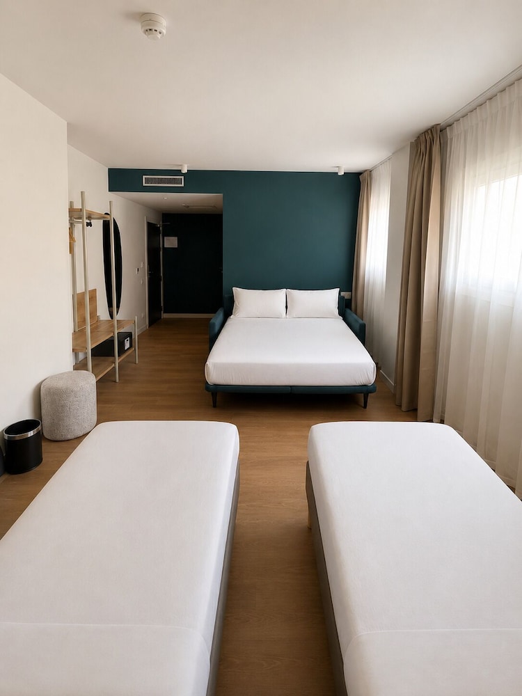 ibis styles zumaia zestoa