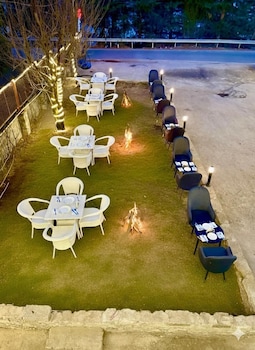 hotel mount view by oscar hotels