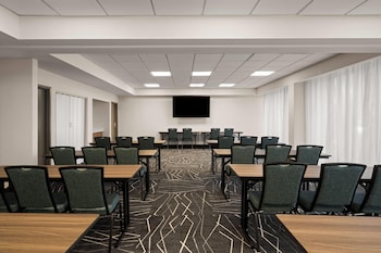 hawthorn extended stay by wyndham nashville airport opryland