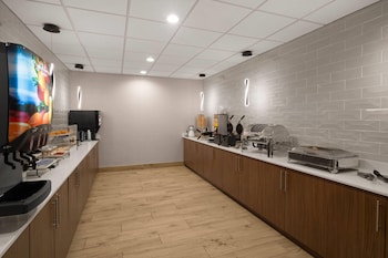 hawthorn extended stay by wyndham nashville airport opryland