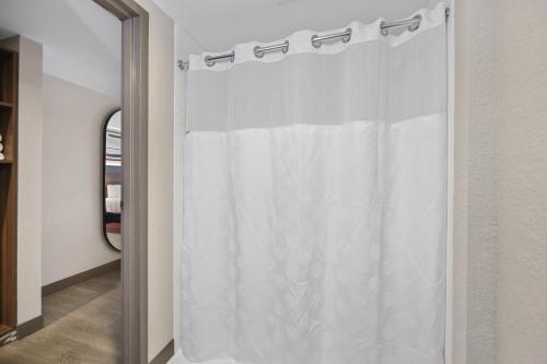 hawthorn extended stay by wyndham nashville airport opryland