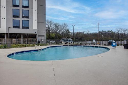 hawthorn extended stay by wyndham nashville airport opryland