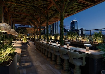 1 hotel austin