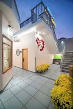 moons house