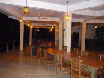 Red Letter Hotel,,3 star