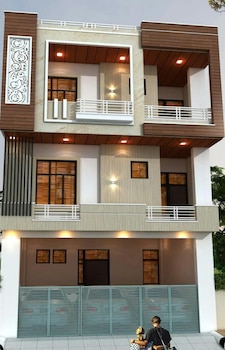 Hotel Deep,,2 star