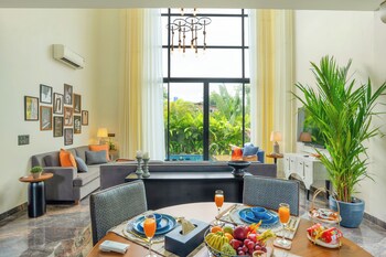 elivaas purosol 3bhk pool villa