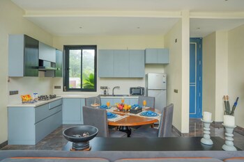 elivaas purosol 3bhk pool villa