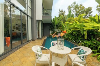 elivaas purosol 3bhk pool villa