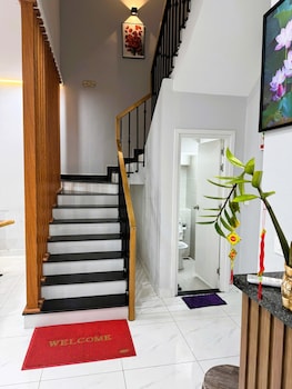 ha lan homestay grand world phu quoc