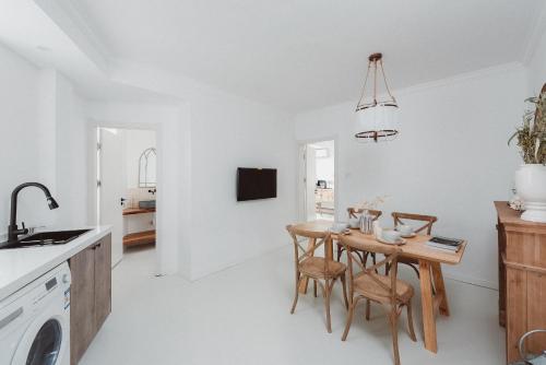 pine cedar suites hua xiao ye