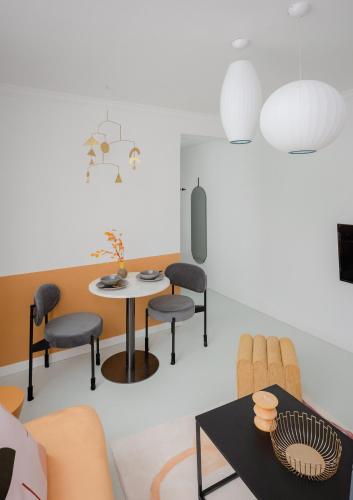 pine cedar suites hua xiao ye